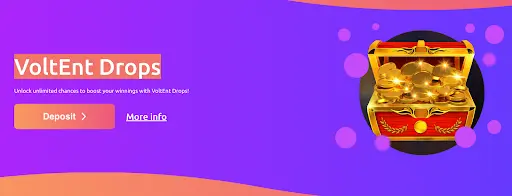 Cadoola Casino promotivni banner za VoltEnt Drops s ilustracijom škrinje pune zlatnika na ljubičastoj pozadini